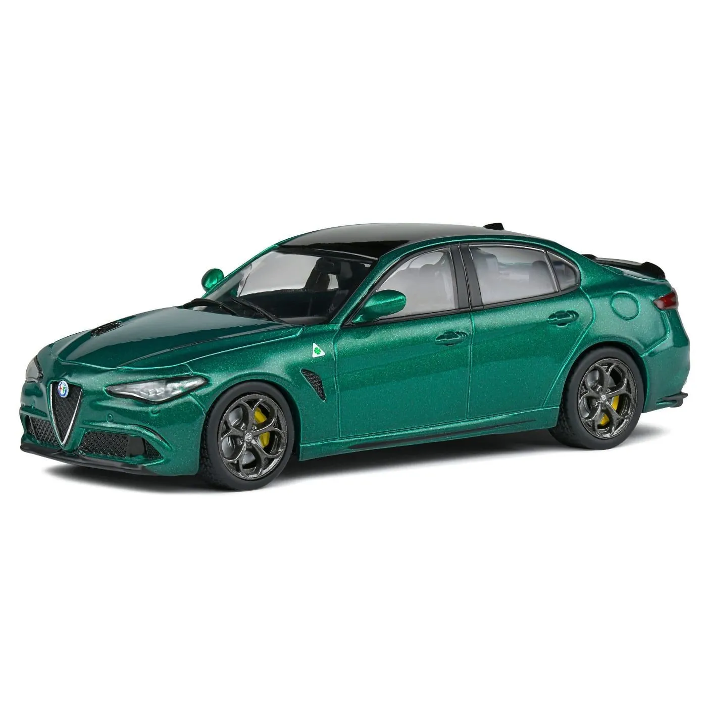 Alfa Romeo - Giulia Quadrifoglio
